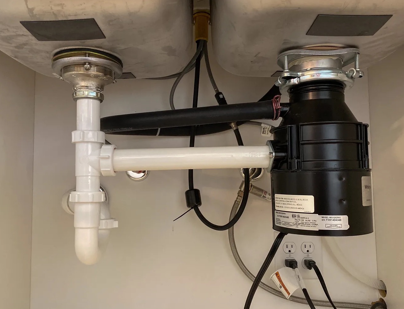 Leaky Garbage Disposal Cleanup in Quail Hill, CA