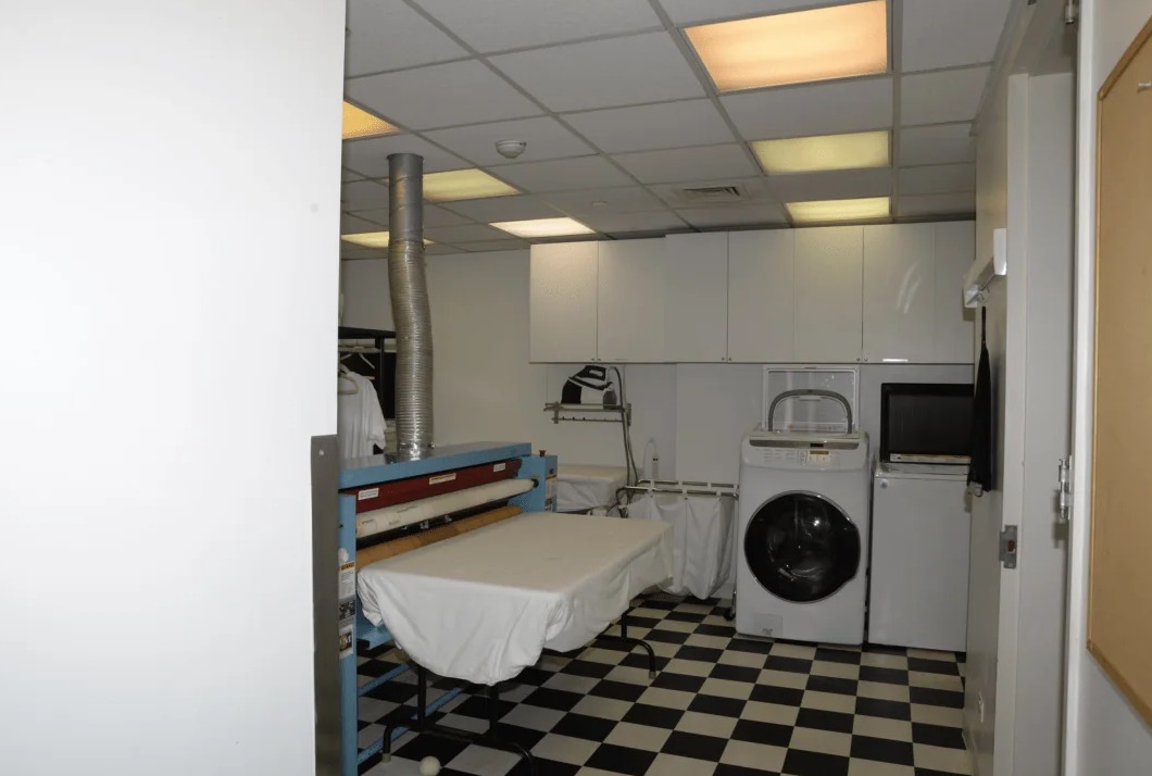 Washing Machine Overflow Cleanup in Quail Hill, CA